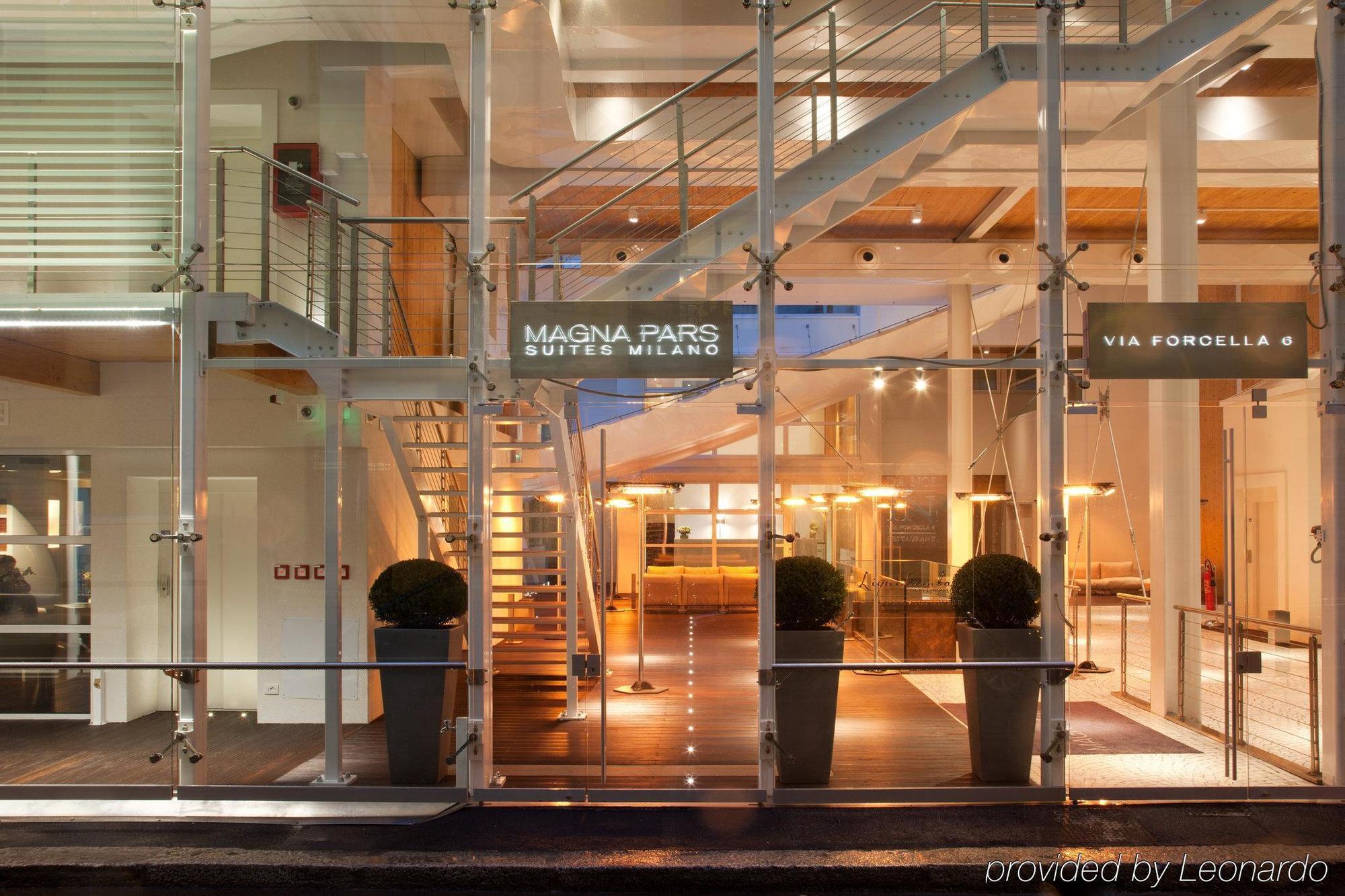 Magna Pars L'Hotel A Parfum, Small Luxury Hotels Of The World Milan Bagian luar foto Magna Pars Hotel